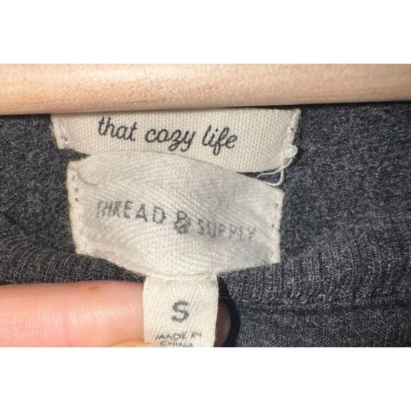 Thread & Supply Dark Gray Long Sleeve Cropped Pullover Top Small - Picture 3 of 4